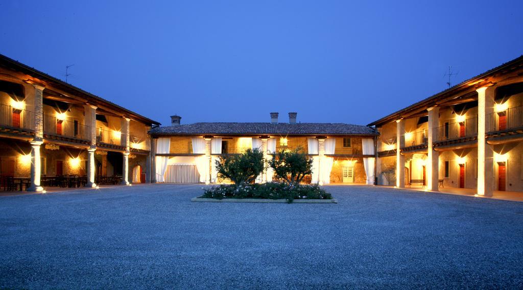 Agriturismo Ca Del Lupo Pallazzolo sull'Oglio Exterior photo