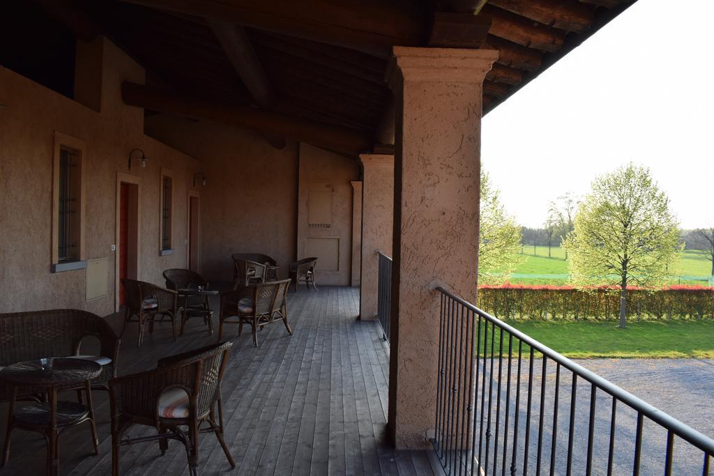 Agriturismo Ca Del Lupo Pallazzolo sull'Oglio Exterior photo