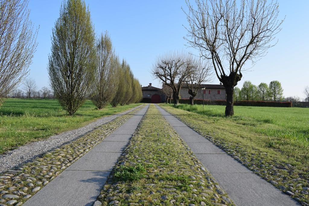 Agriturismo Ca Del Lupo Pallazzolo sull'Oglio Exterior photo